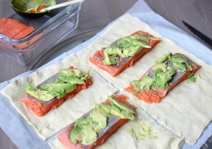 Easy puff pastry salmon step1