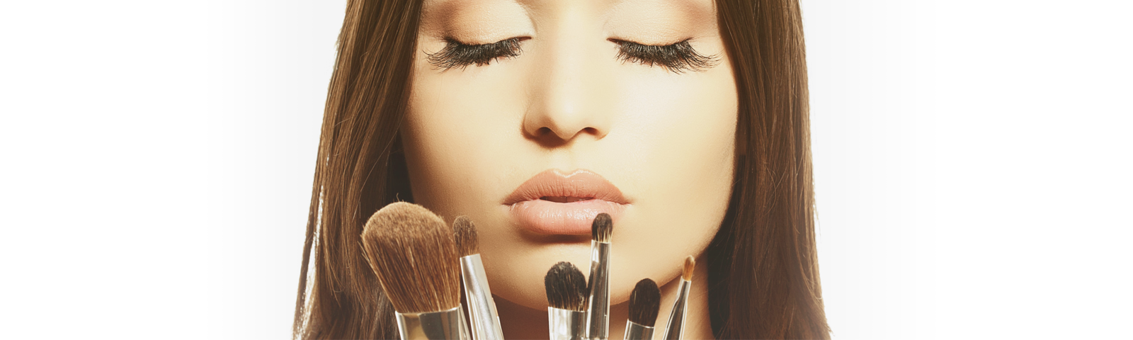 makeup-brush-must-have